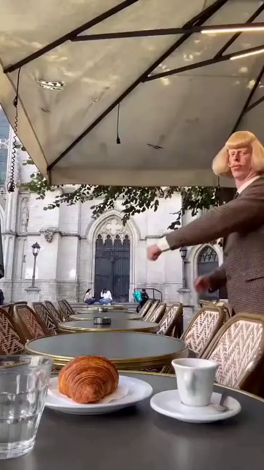 Jean Paul, at the café: an original Character in a short looping Clip